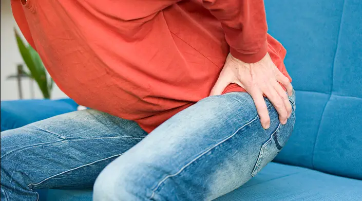 Causes of Hip Pain While Sitting